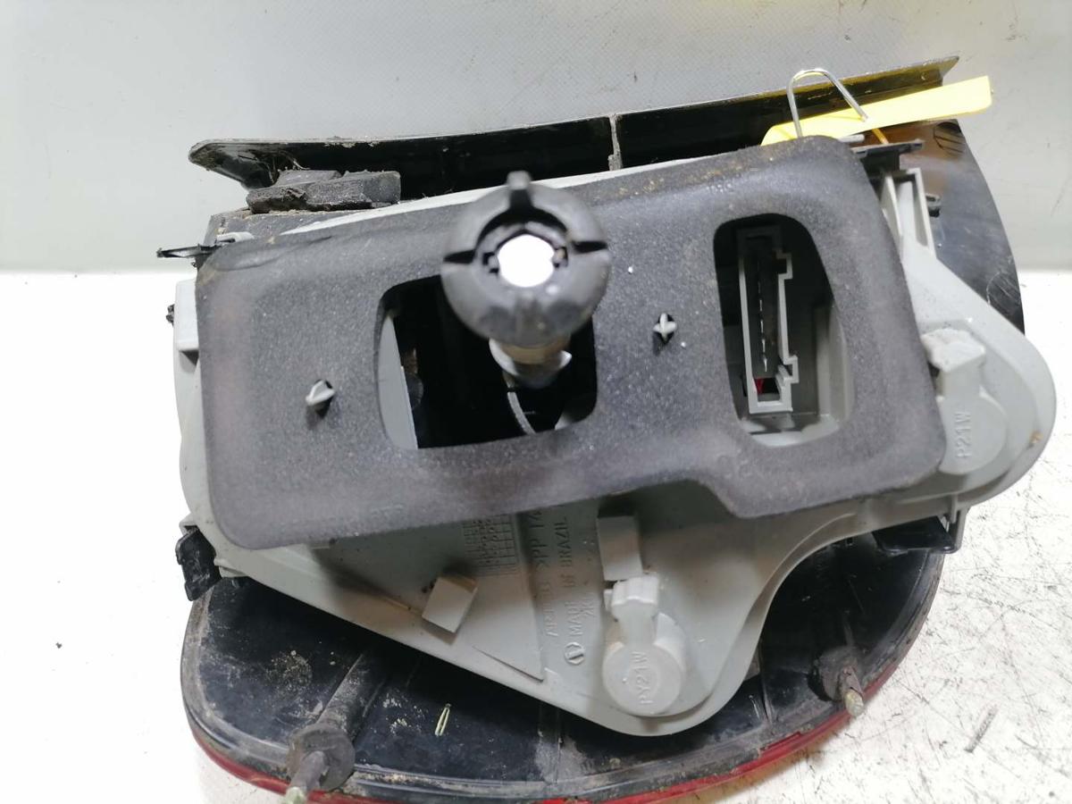 VW Fox original R&uuml;cklicht R&uuml;ckleuchte Schlussleuchte rechts Bj.2010